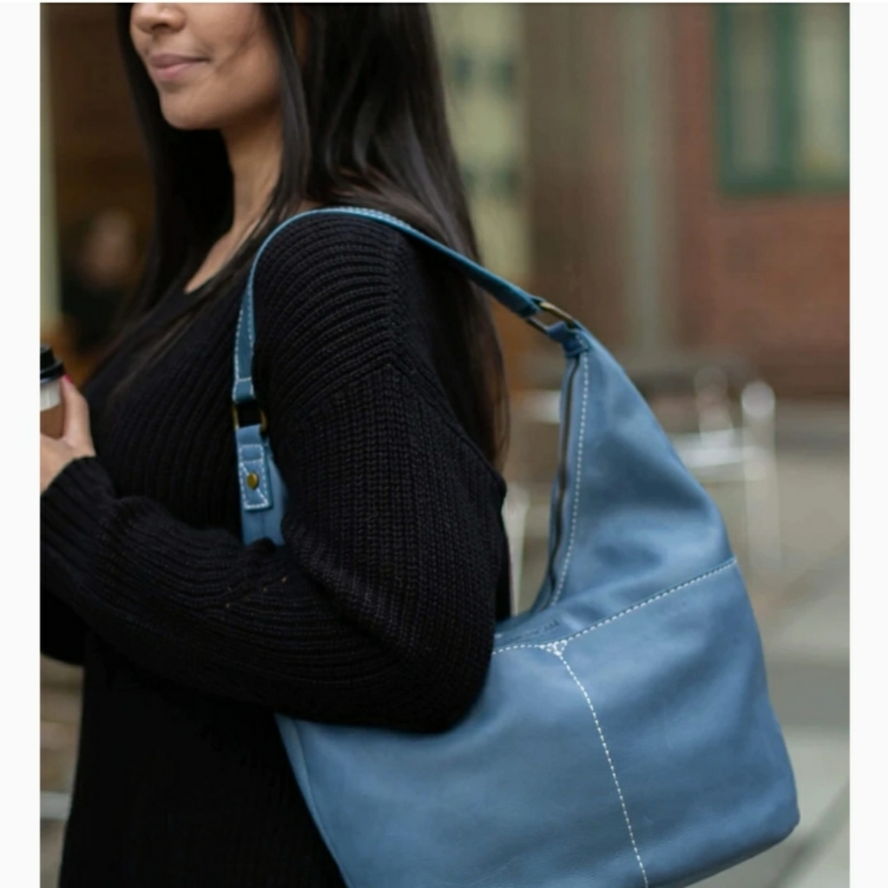 AMERICAN LEATHER CO. Bay Blue Carrie Hobo Bag